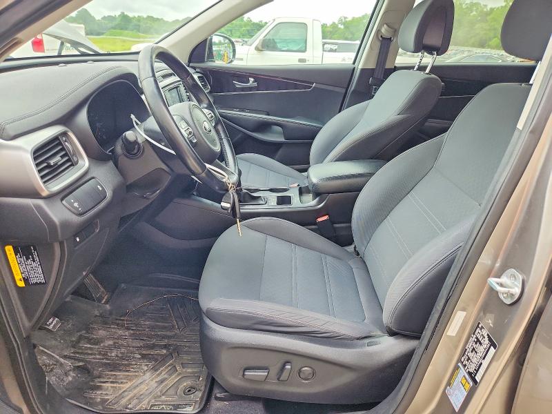 60897686 :رقم المزاد ، 5XYPGDA39GG042861 vin ، 2016 Kia Sorento مزاد بيع