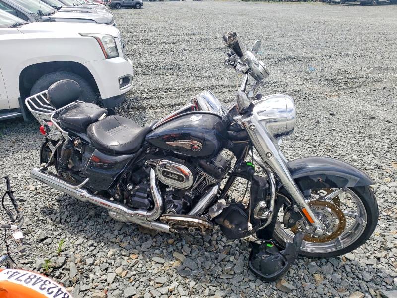 63537226 :رقم المزاد ، 5HD1PG8B3DB953835 vin ، 2013 Harley-davidson Flhrse4 مزاد بيع