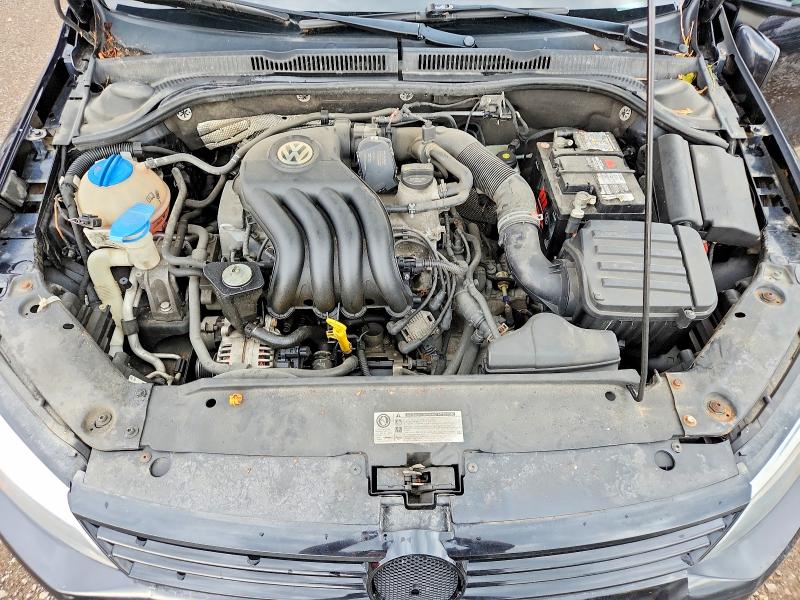 61702066 :رقم المزاد ، 3VW2K7AJ3FM419658 vin ، 2015 Volkswagen Jetta مزاد بيع
