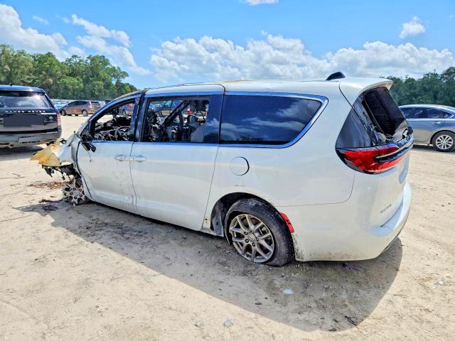 Auction sale of the 2026 Chrysler Pacifica, vin: 2C4RC1BG6TR193389, lot number: 61303476