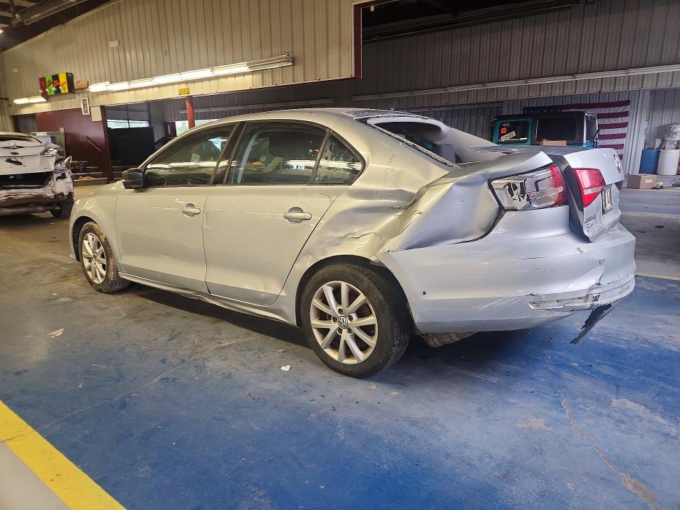 59916376 :رقم المزاد ، 3VWD17AJ1FM233080 vin ، 2015 Volkswagen Jetta مزاد بيع