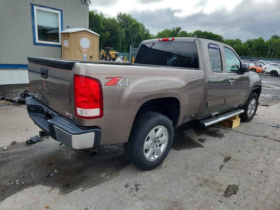 62681386 :رقم المزاد ، 1GTR2WE72DZ194333 vin ، 2013 Gmc Sierra مزاد بيع