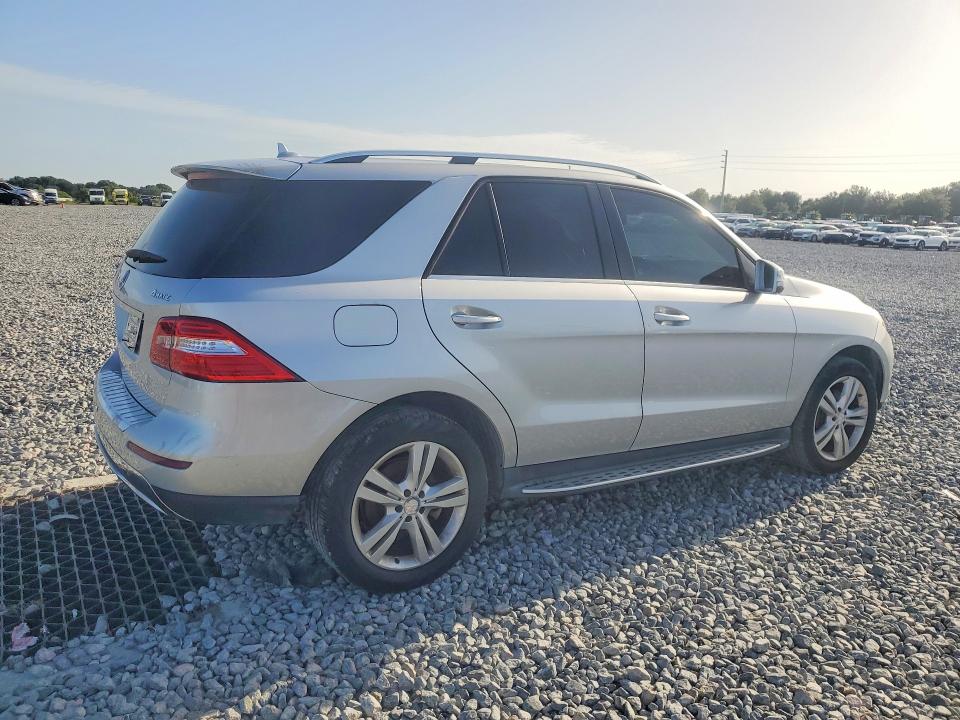 2014 Mercedes-benz Ml მანქანა იყიდება აუქციონზე, vin: 4JGDA5HB3EA378084, აუქციონის ნომერი: 61439766