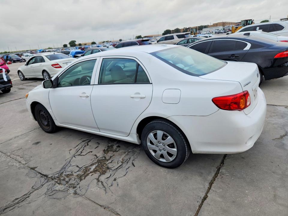 62493696 :رقم المزاد ، 1NXBU4EEXAZ233396 vin ، 2010 Toyota Corolla مزاد بيع