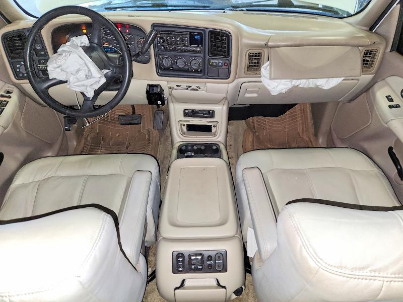 2002 Chevrolet Tahoe მანქანა იყიდება აუქციონზე, vin: 1GNEC13TX2R252210, აუქციონის ნომერი: 59303776