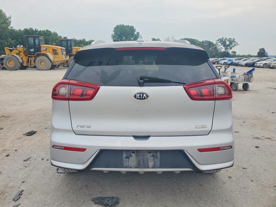 61766616 :رقم المزاد ، KNDCB3LC2H5079992 vin ، 2017 Kia Niro مزاد بيع