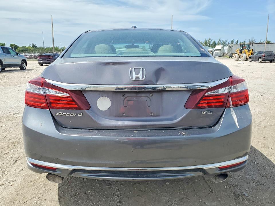 Продаж на аукціоні авто 2016 Honda Accord, vin: 1HGCR3F8XGA001910, номер лоту: 61530216