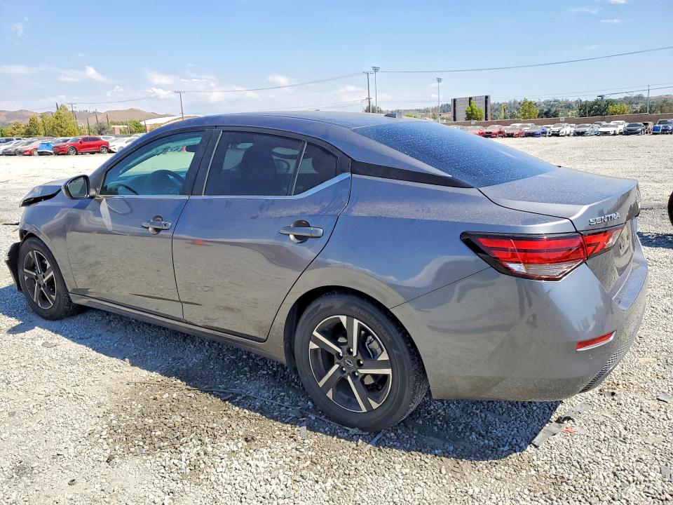 Продажа на аукционе авто 2024 Nissan Sentra, vin: 3N1AB8CV7RY220262, номер лота: 61072026