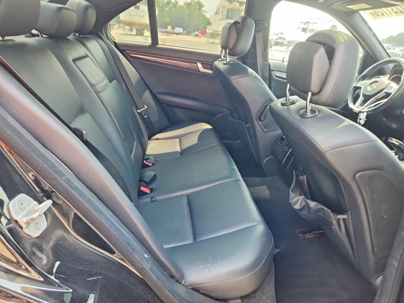 Продажа на аукционе авто 2012 Mercedes-benz C, vin: WDDGF4HB3CA609467, номер лота: 62231726