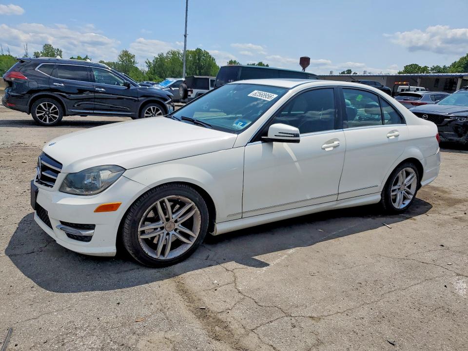 Продаж на аукціоні авто 2014 Mercedes-benz C, vin: WDDGF8AB4EG160639, номер лоту: 62568956