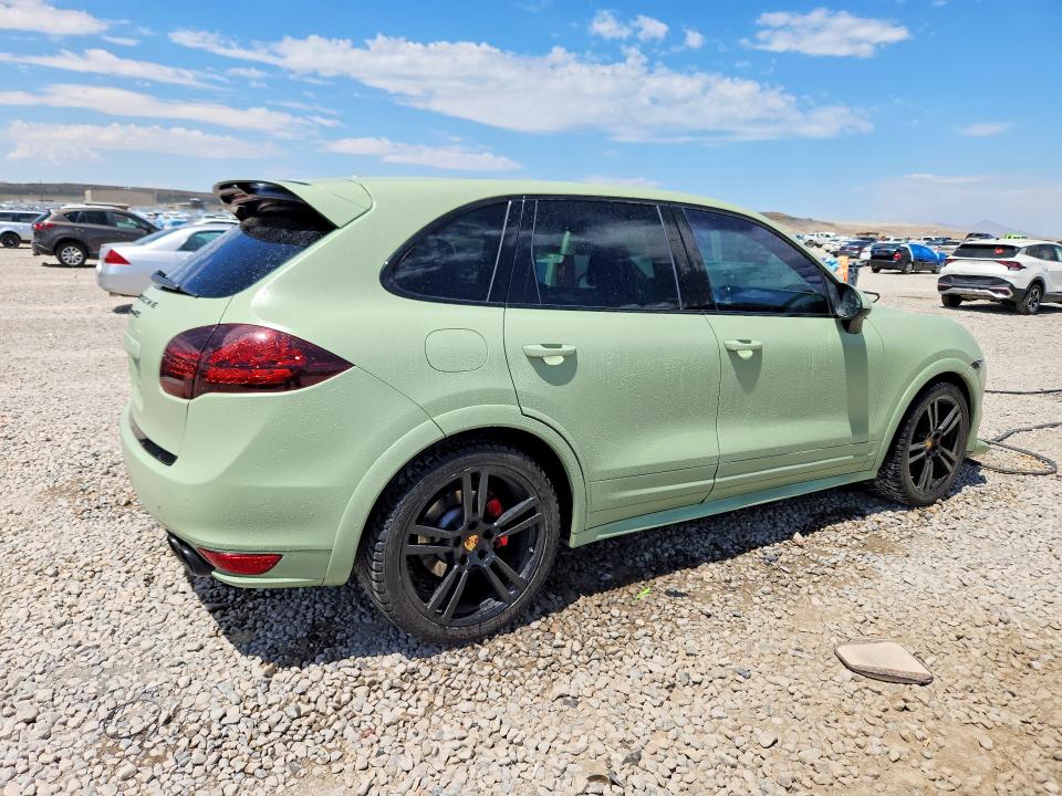 62653546 :رقم المزاد ، WP1AD2A27ELA78087 vin ، 2014 Porsche Cayenne مزاد بيع