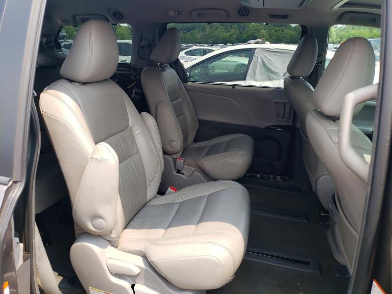 62468466 :رقم المزاد ، 5TDDK3DC6GS143494 vin ، 2016 Toyota Sienna مزاد بيع