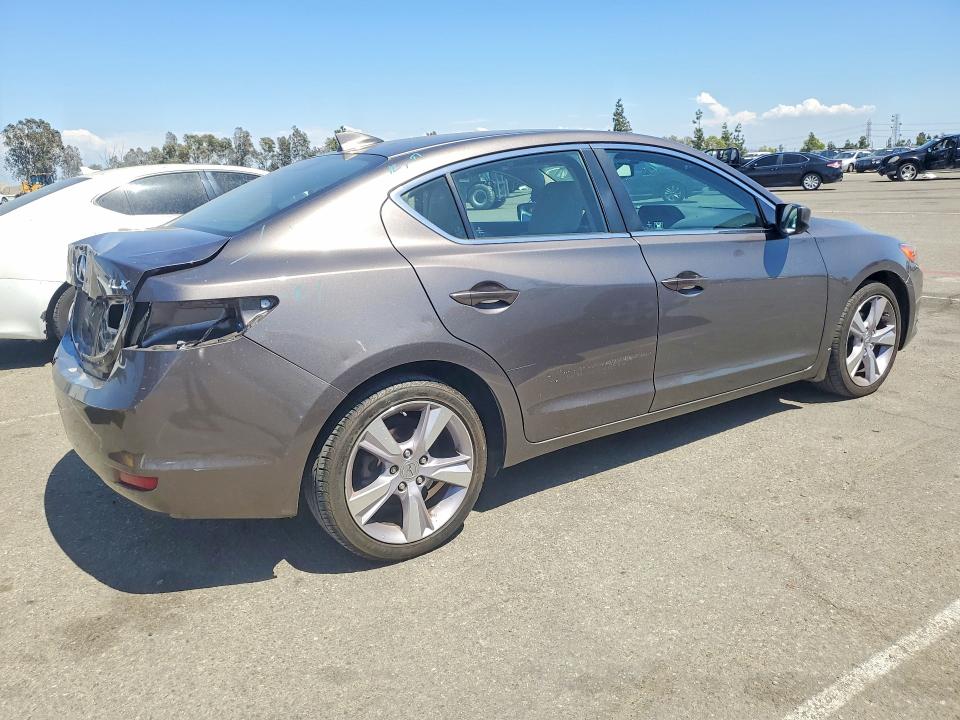 Продажа на аукционе авто 2013 Acura Ilx, vin: 19VDE1F79DE002462, номер лота: 61051976