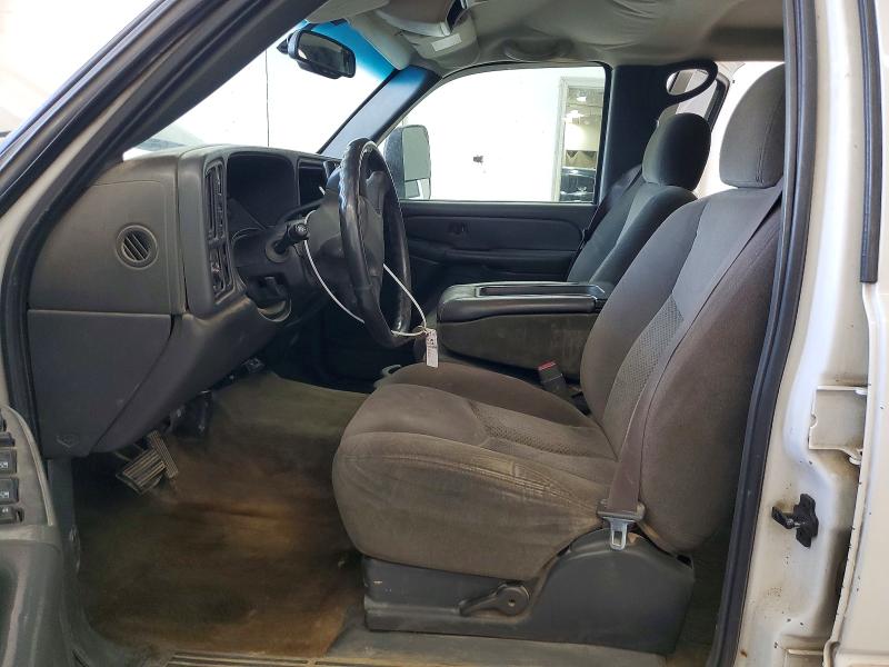 59877926 :رقم المزاد ، 1GCHK23144F102126 vin ، 2004 Chevrolet Silverado مزاد بيع
