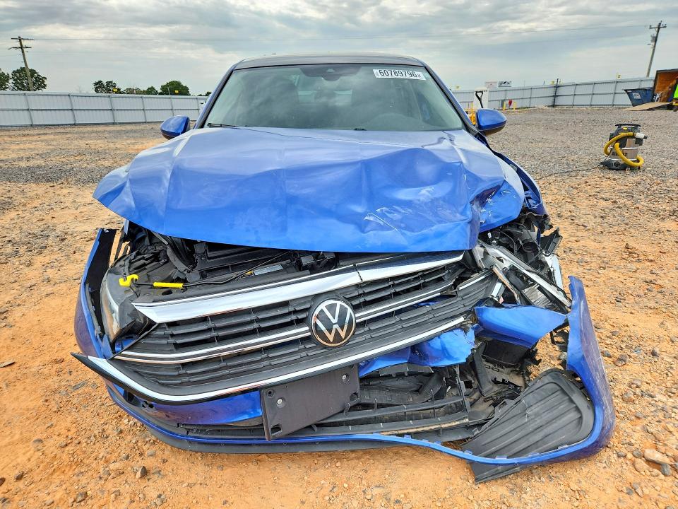 60789796 :رقم المزاد ، 3VW7M7BU4RM067171 vin ، 2024 Volkswagen Jetta مزاد بيع