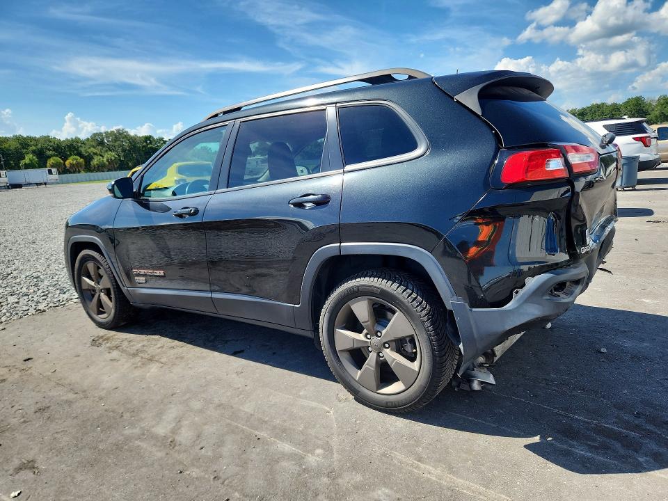 61731796 :رقم المزاد ، 1C4PJLCS1GW362226 vin ، 2016 Jeep Cherokee مزاد بيع