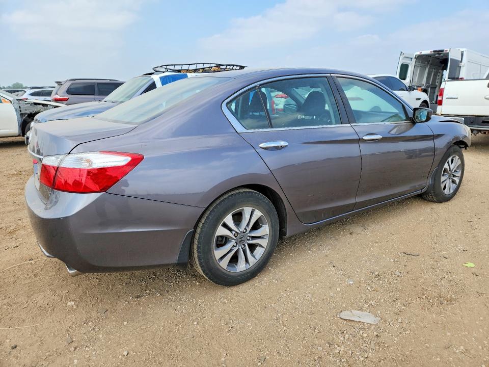 61975536 :رقم المزاد ، 1HGCR2F37FA070227 vin ، 2015 Honda Accord مزاد بيع