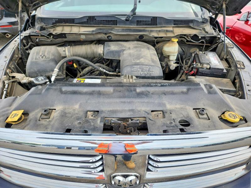 60780016 :رقم المزاد ، 1C6RR7LG7FS672415 vin ، 2015 Ram 1500 مزاد بيع