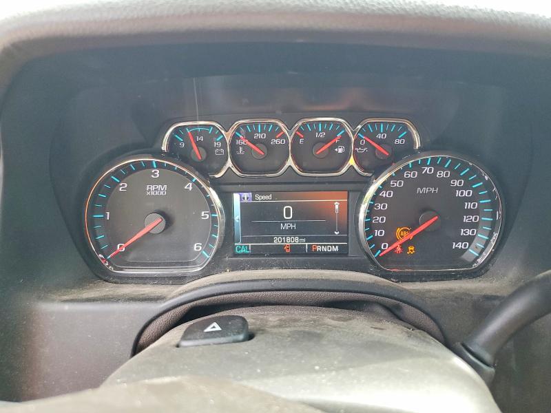 2015 Chevrolet Suburban მანქანა იყიდება აუქციონზე, vin: 1GNSKKKC7FR675040, აუქციონის ნომერი: 62569676