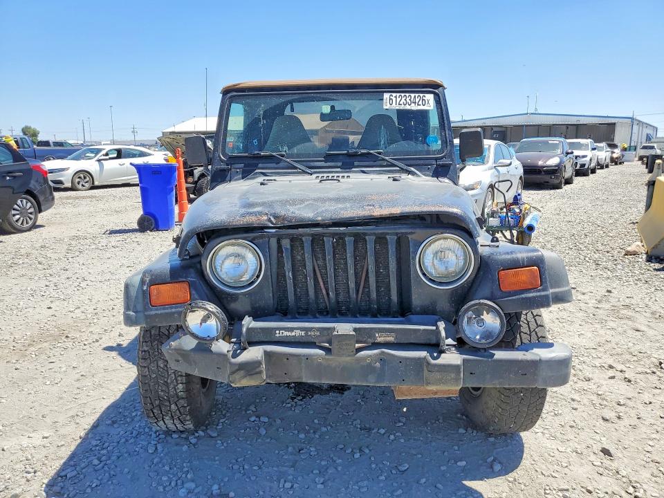 1999 Jeep Wrangler Se მანქანა იყიდება აუქციონზე, vin: 1J4FY19S9XP460945, აუქციონის ნომერი: 61233426