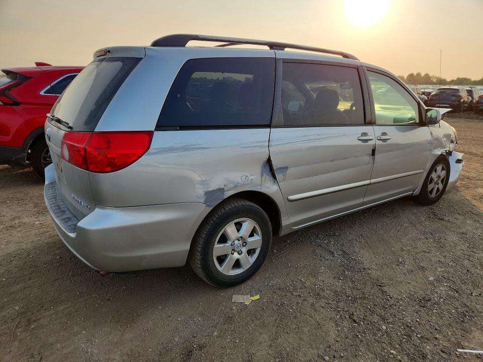 2008 Toyota Sienna მანქანა იყიდება აუქციონზე, vin: 5TDZK22C98S156373, აუქციონის ნომერი: 61078186