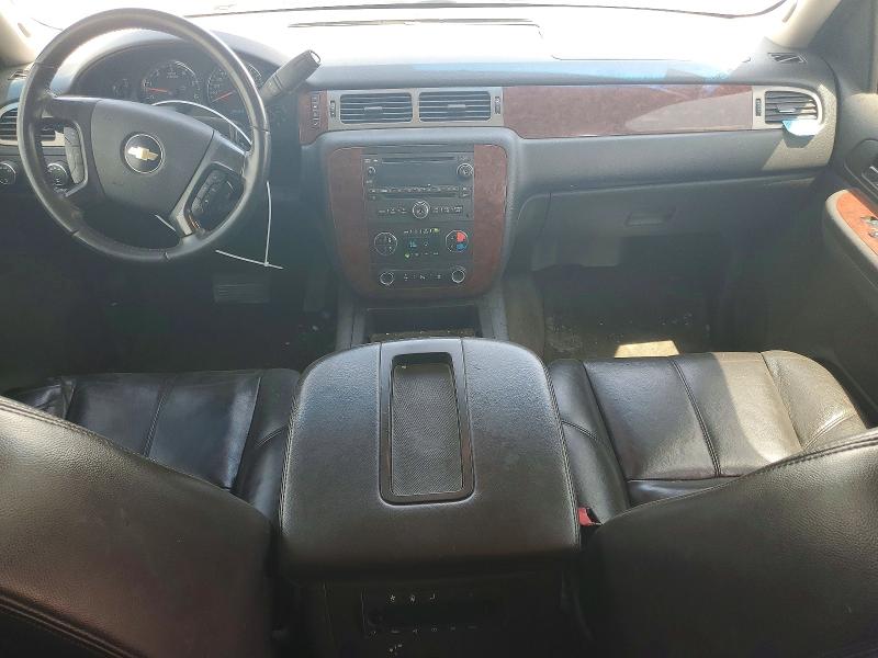 Продажа на аукционе авто 2009 Chevrolet Suburban, vin: 1GNFK26389R165876, номер лота: 59620146