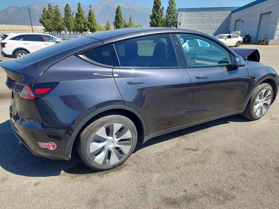 Продаж на аукціоні авто 2024 Tesla Model Y, vin: 7SAYGDED0RF008926, номер лоту: 62255396