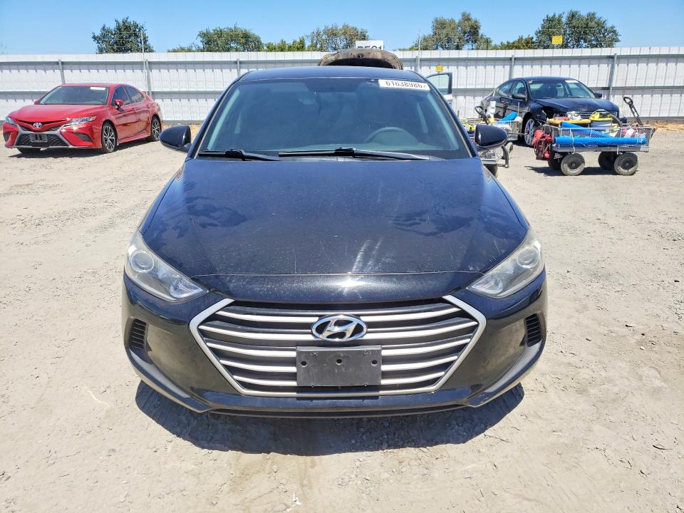 Продаж на аукціоні авто 2018 Hyundai Elantra, vin: 5NPD74LF7JH324135, номер лоту: 61638986