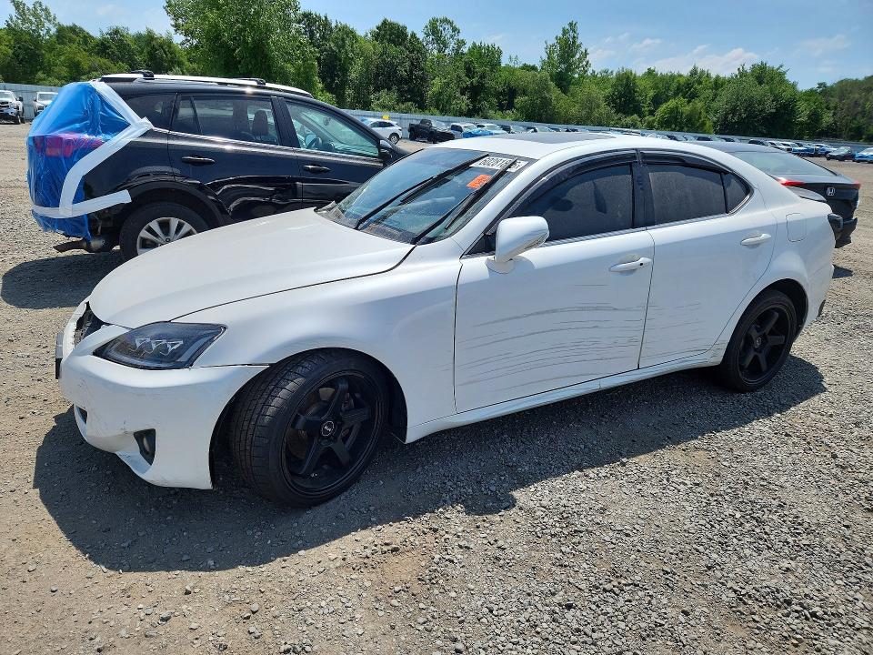 60281816 :رقم المزاد ، JTHCF5C24D5063051 vin ، 2013 Lexus Is مزاد بيع