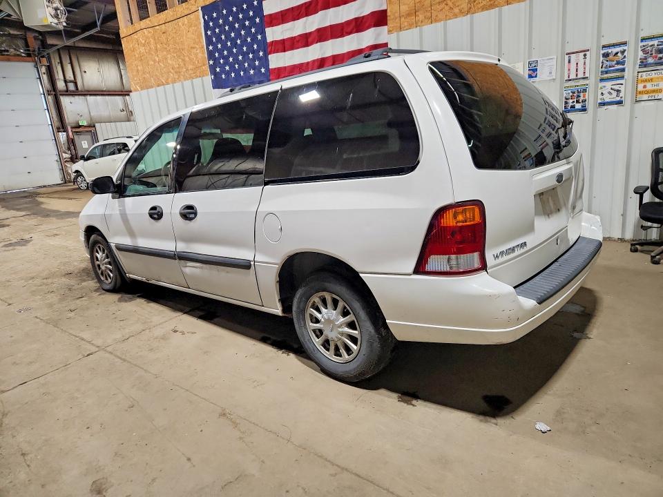 61736546 :رقم المزاد ، 2FMZA51432BB21234 vin ، 2002 Ford Windstar مزاد بيع