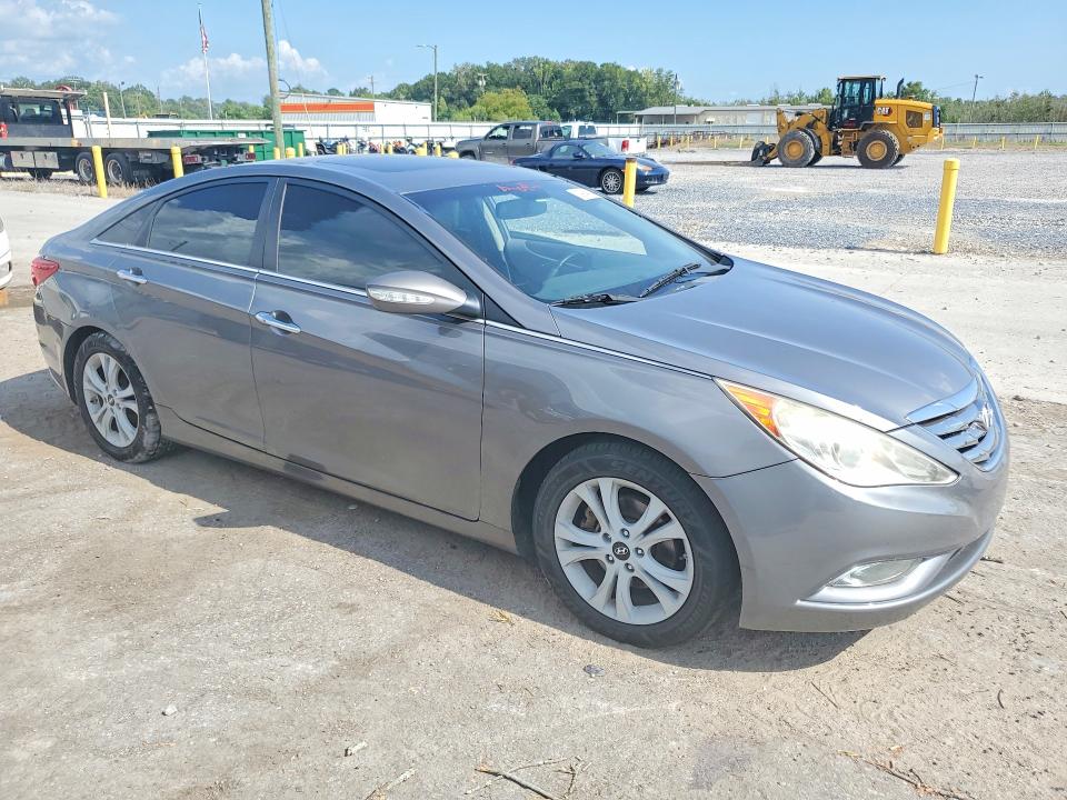 60984306 :رقم المزاد ، 5NPEC4AC6BH302864 vin ، 2011 Hyundai Sonata مزاد بيع