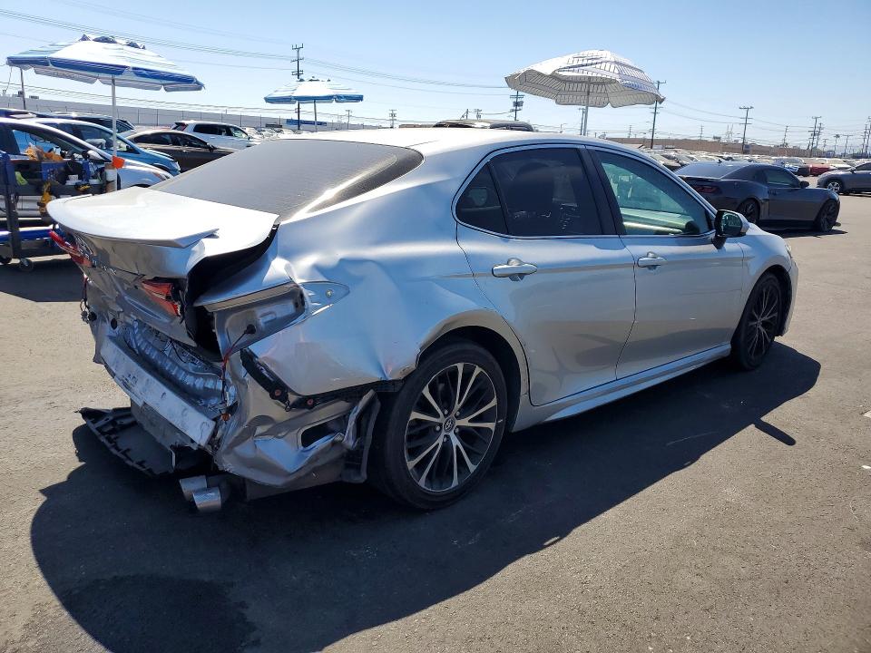 Продаж на аукціоні авто 2018 Toyota Camry, vin: JTNB11HK0J3024392, номер лоту: 60167976
