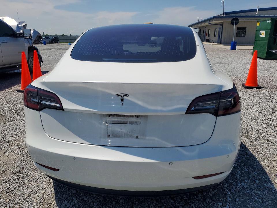 Продажа на аукционе авто 2018 Tesla Model 3, vin: 5YJ3E1EA2JF014748, номер лота: 59699226