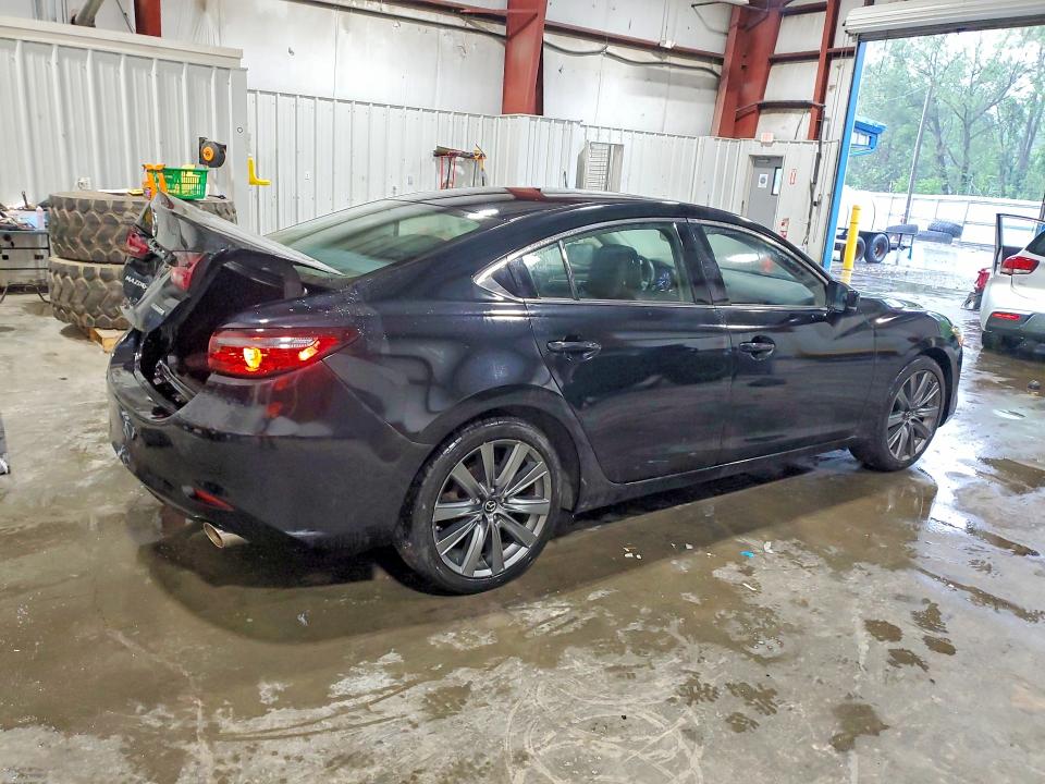 Продажа на аукционе авто 2019 Mazda 6, vin: JM1GL1VM4K1500814, номер лота: 62706926