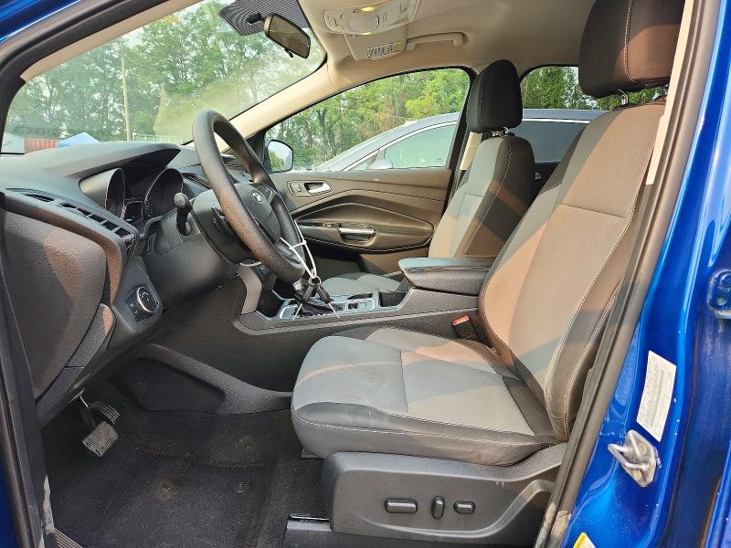 2017 Ford Escape მანქანა იყიდება აუქციონზე, vin: 1FMCU0GD2HUE22250, აუქციონის ნომერი: 61113966
