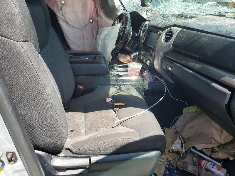 Продажа на аукционе авто 2018 Toyota Tundra, vin: 5TFUY5F13JX754090, номер лота: 61613246