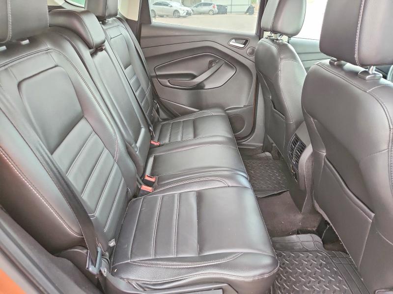 Продажа на аукционе авто 2017 Ford Escape, vin: 1FMCU9GD6HUD45385, номер лота: 61047096