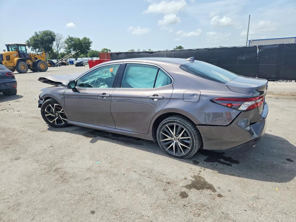 2022 Toyota Camry მანქანა იყიდება აუქციონზე, vin: 4T1F31AK1NU589675, აუქციონის ნომერი: 59914006