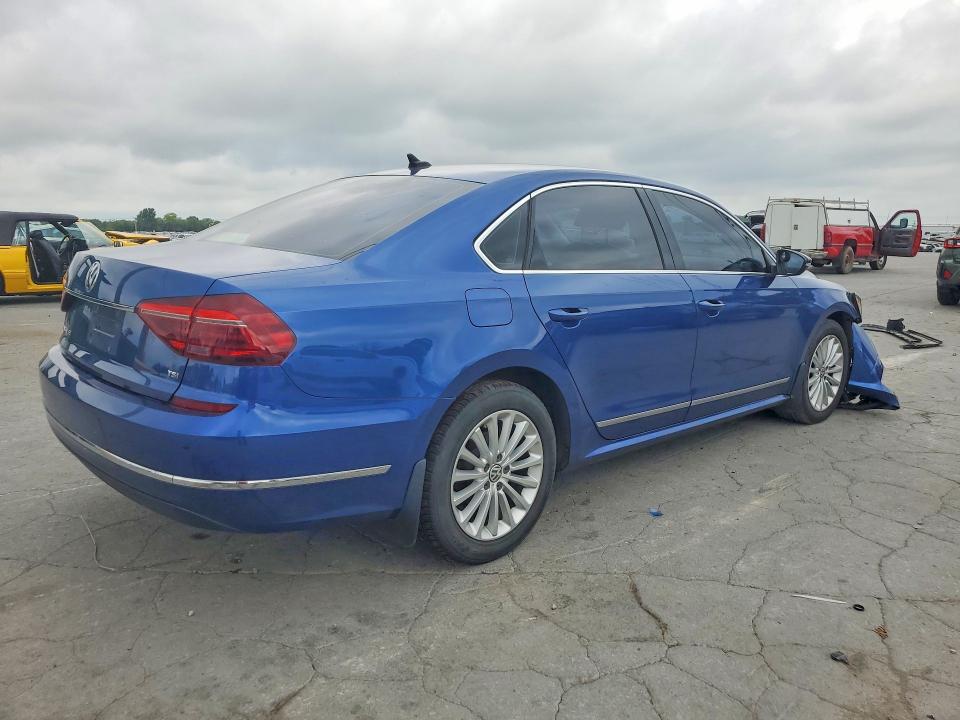Продаж на аукціоні авто 2017 Volkswagen Passat, vin: 1VWBT7A39HC048377, номер лоту: 60357806
