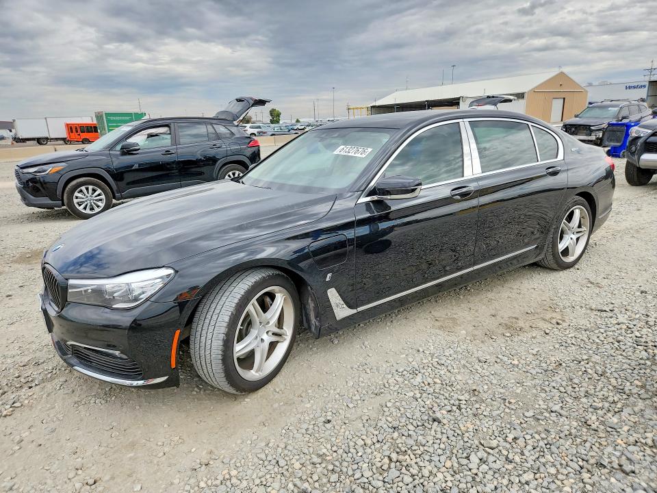 61327676 :رقم المزاد ، WBA7J2C52JG938408 vin ، 2018 Bmw 740 مزاد بيع