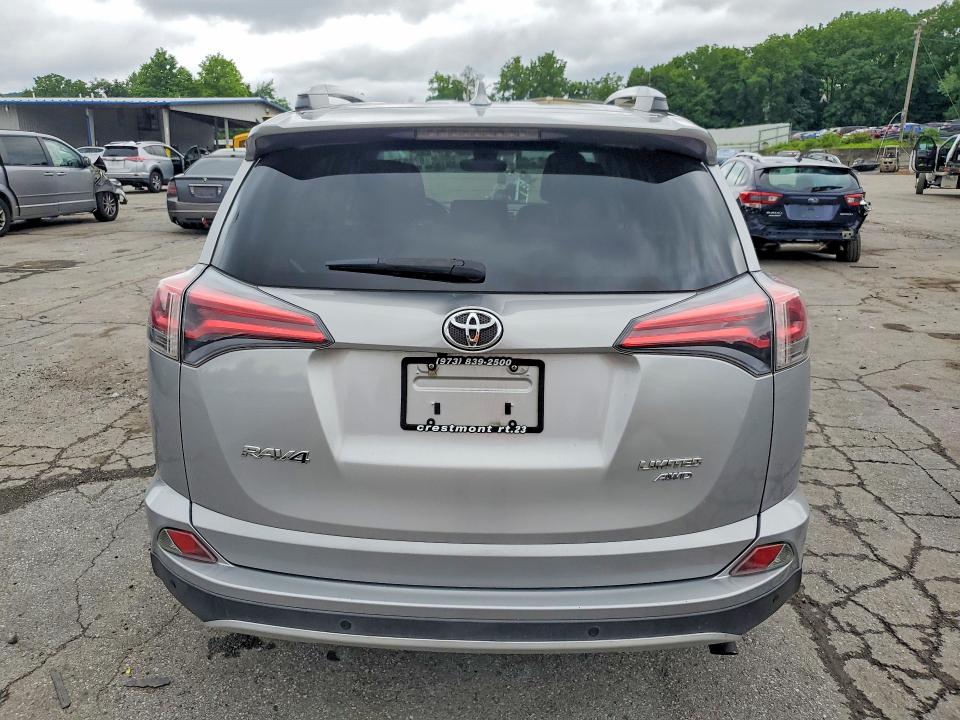 Продаж на аукціоні авто 2016 Toyota Rav4, vin: 2T3DFREV0GW518012, номер лоту: 62882746