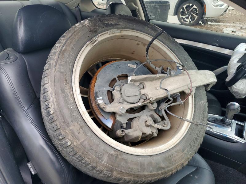 60710466 :رقم المزاد ، JN1CV6EK0EM110805 vin ، 2014 Infiniti Q60 Coupe مزاد بيع