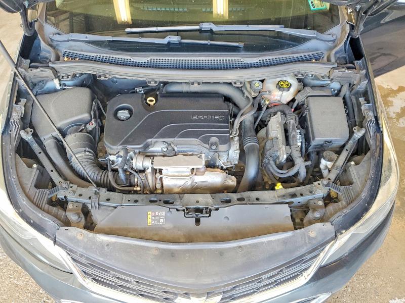 62776466 :رقم المزاد ، 1G1BE5SM8J7183978 vin ، 2018 Chevrolet Cruze مزاد بيع