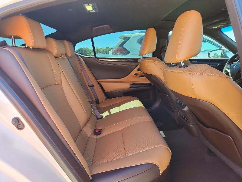 2019 Lexus Es მანქანა იყიდება აუქციონზე, vin: 58AB21B12KU003819, აუქციონის ნომერი: 61748506