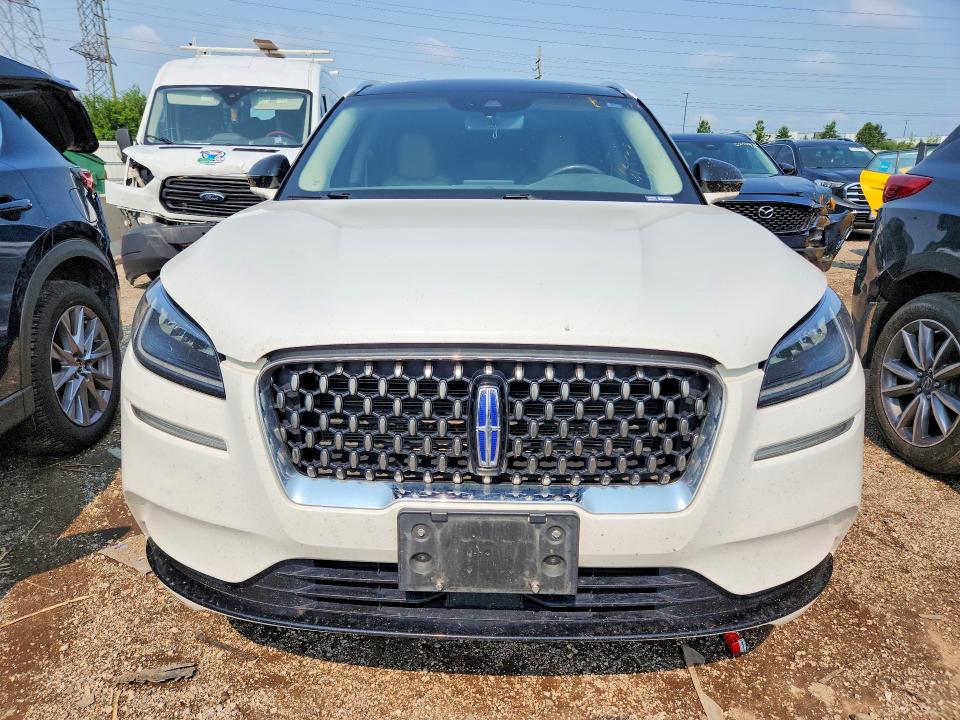 62594446 :رقم المزاد ، 5LMTJ5DZ8MUL24692 vin ، 2021 Lincoln Corsair مزاد بيع