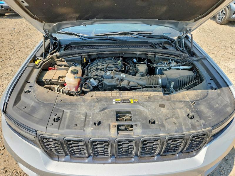 Продажа на аукционе авто 2024 Jeep Grand Cherokee, vin: 1C4RJHBG6R8605488, номер лота: 61544326