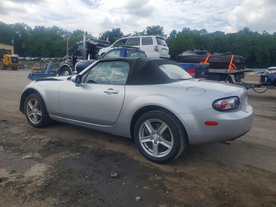 2006 Mazda Mx-5 Miata მანქანა იყიდება აუქციონზე, vin: JM1NC25F260111809, აუქციონის ნომერი: 59848276