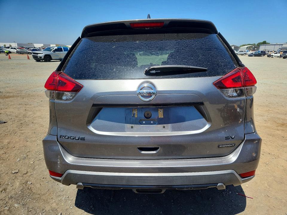 Продажа на аукционе авто 2018 Nissan Rogue, vin: 5N1AT2MT6JC822261, номер лота: 62903546