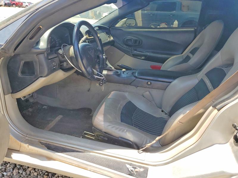 63337136 :رقم المزاد ، 1G1YY22G245111894 vin ، 2004 Chevrolet Corvette مزاد بيع