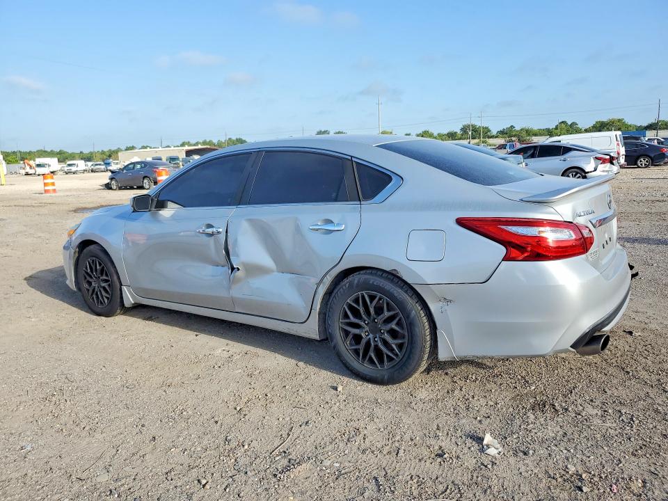 2017 Nissan Altima მანქანა იყიდება აუქციონზე, vin: 1N4AL3AP9HN341216, აუქციონის ნომერი: 61490356